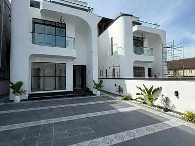 Tastefully Finished 5 Bedroom Duplex — Lekki, Lagos