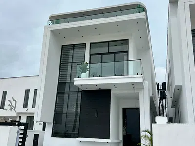 Premier 5 Bedroom Detached with BQ, Pool & Waterfront View — Ajah, Lagos