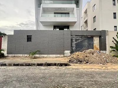 5 Bedroom Detached Duplex with Smart Home — Ikoyi, Lagos