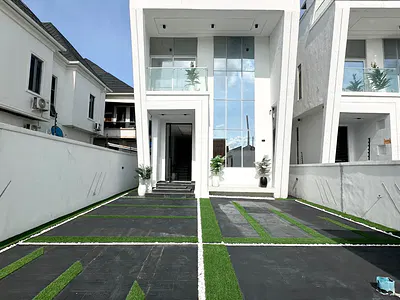 5 Bedroom Fully Detached Duplex — Lekki, Lagos