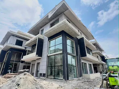 5-Bedroom Fully Detached House — Ikoyi, Lagos