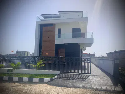 4 Bedroom Detached Duplex with BQ and Pool — Lekki, Lagos