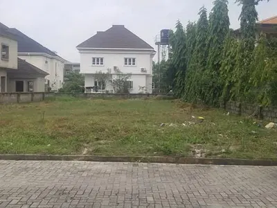 Fantastic 607 Square Meters Plot — Lekki, Lagos