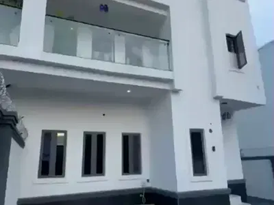 4 Bedroom Semi-Detached Duplex — Von Road Airport Road, Lugbe District, Abuja