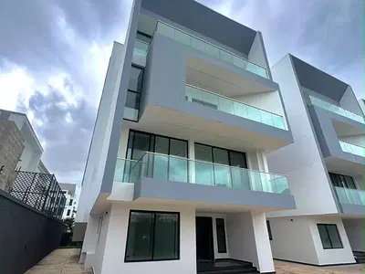 5-Bedroom Fully Detached House — Ikoyi, Lagos