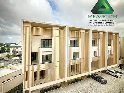 Luxury 5 Bedroom Fully Furnished Terraced Duplex + 2BQ, Pool, Gym — Ikoyi, Lagos