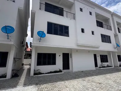 5 Bedroom Semi-Detached House — Park View Estate, Ikoyi, Lagos
