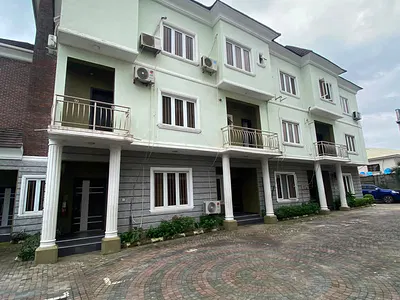 Fully Serviced 4 Bedroom Terraced Duplex with Steady Light, Clean Water. — Osapa London, Osapa, Lekki, Lagos