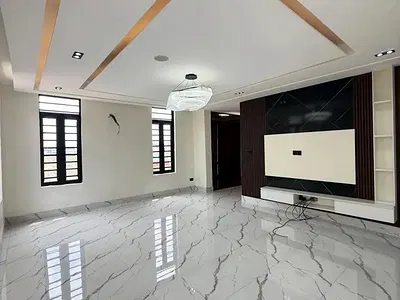 5 Bedroom Detached Duplex with Swimming Pool — Lekki, Lagos