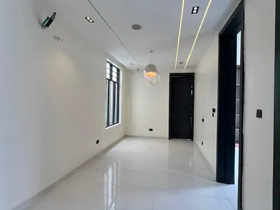 5 Bedroom Detached Duplex with Pool — Lekki, Lagos
