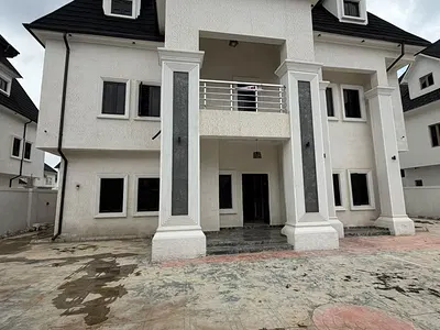 5 Bedroom Detached Duplex — Gwarinpa, Abuja