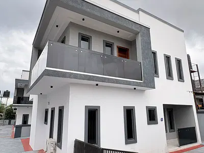 4 Bedroom Detached Duplex, Semi-Furnished — Ibadan, Oyo