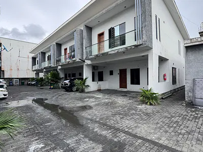 4 Bedroom Terraced Duplex — Lekki, Lagos