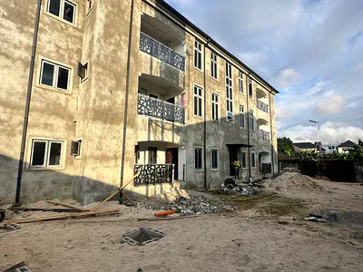2 Bedroom Flat with En-Suite Bedrooms — Pnta Road, Port Harcourt, Rivers