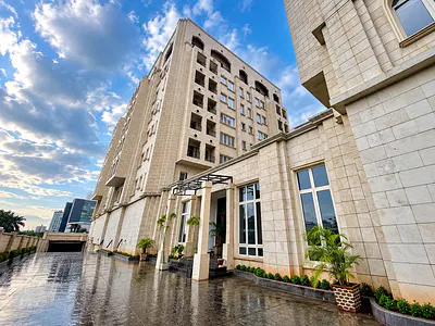 Luxury 4-Bedroom Apartment + BQ & Store — Victoria Island (VI), Lagos