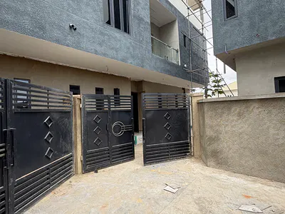 4 Bedrooms Semi Detached Duplex + BQ — Magodo, Lagos