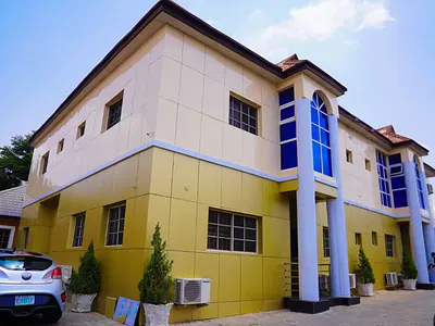 Hotel — Gwarinpa, Abuja