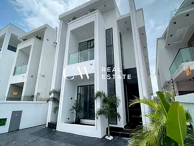 5 Bedrooms Detached Duplex — Ajah, Lagos