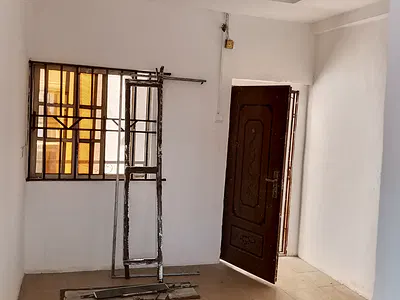 2 Bedroom Flat Upstairs — Yaba, Lagos