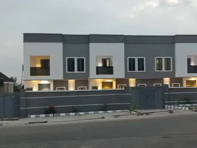 3 Bedroom Duplex — Airforce Estate (Bera) Akobo Ibadan, Ibadan, Oyo