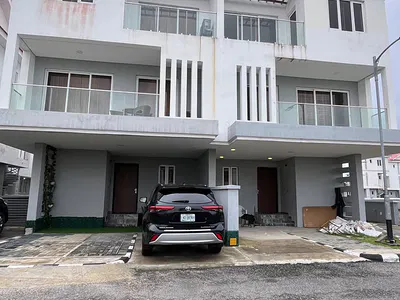 4 Bedroom Semi-Detached House — Lekki, Lagos