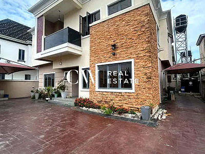 4 Bedrooms Detached House — Lekki, Lagos