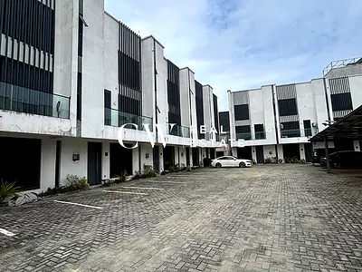 4 Bedroom Terraced Duplex — Lekki, Lagos