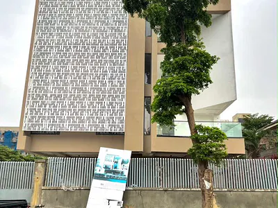 5 Bedroom Fully Detached House — Ikoyi, Lagos