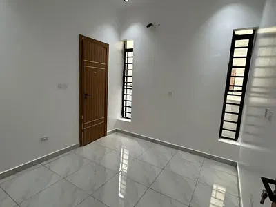 Spacious Single Room — Lekki, Lagos