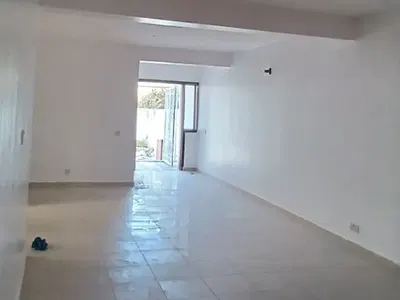 Renovated 3 Bedroom Apartment with BQ — Lekki Phase 1, Lekki, Lagos