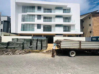 2 Bedroom Luxury Apartment — Behind Art Gallery, Lekki Phase 1, Lekki, Lagos