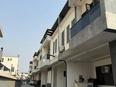 Self Service 4 Bedroom Terrace Solar and Inverter Allowed — Lekki, Lagos