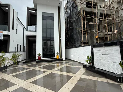 5 Bedroom Fully Detached Duplex — Lekki, Lagos