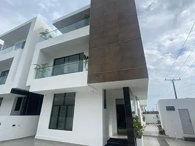 5 Bedroom Detached Duplex with BQ — Lekki, Lagos