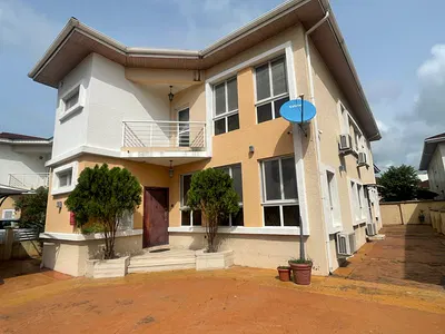 4 Bedroom Furnished Detached House — Lekki, Lagos