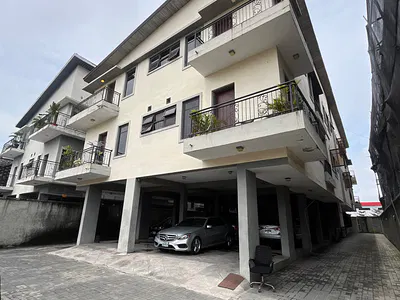 1 Bedroom Flat — Lekki Phase 1, Lekki, Lagos