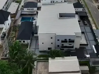 Newly Built 5 Bedroom Detached Duplex with BQ — Guzape District, Abuja