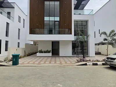 Magnificent 6 Bedroom Duplex 2 Rooms BQ — Lekki Phase 1, Lekki, Lagos
