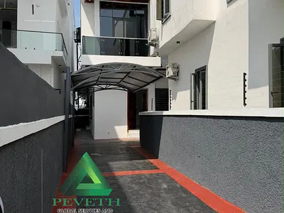 Distress 4 Bedroom Fully Detached Duplex with BQ — Lekki, Lagos