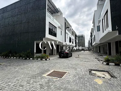 4 Bedroom Terraced Duplex — Lekki, Lagos