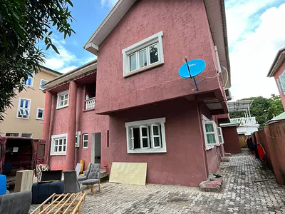 Spacious 1 Bedroom Flat Apartment Available — Lekki, Lagos