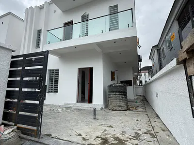 5 Bedroom Fully Detached Duplex — Lekki, Lagos
