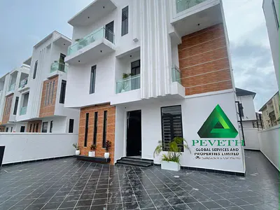 Contemporary 5 Bedroom Fully Detached Duplex + BQ, Pool, Cinema — Lekki, Lagos
