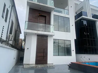 5 Bedroom Fully Detached Duplex — Lekki, Lagos