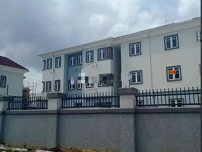 Fully Serviced 1 Bedroom Apartment 24HRS Light Beautiful Estate — Ajah, Lagos