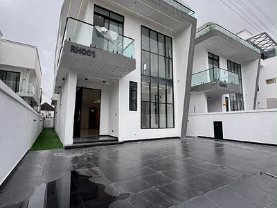 5 Bedroom Detached Duplex — Chevron Drive, Lekki, Lagos