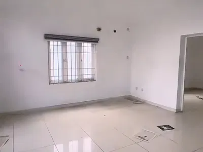 Executive 3 Rooms Office Space with a Kitchen & Toilet — Dline, Port Harcourt, Rivers