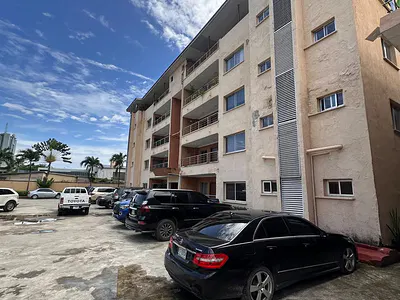Nicely Furnished 4 Bedroom Apartment with Ample Parking — Victoria Island (VI), Lagos