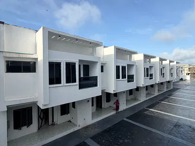 3 Bedroom Terraced Duplex with Swimming Pool — Lekki, Lagos