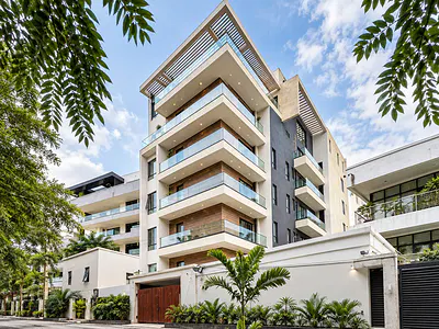 4-Bedroom Penthouse with 2 BQ — Ikoyi, Lagos